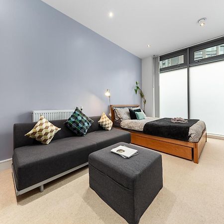 Trendy 2 Bed Flat In Greenwich With Car Parking London Exterior photo